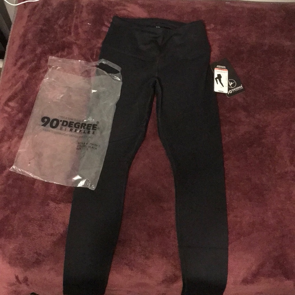 90 degree by reflex NEVER WORN TAGS STILL ATTACHED